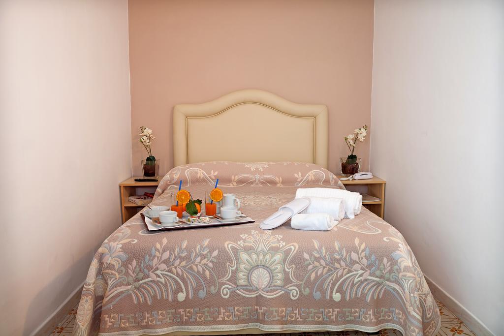Hotel Caruso 马萨鲁布朗斯 外观 照片